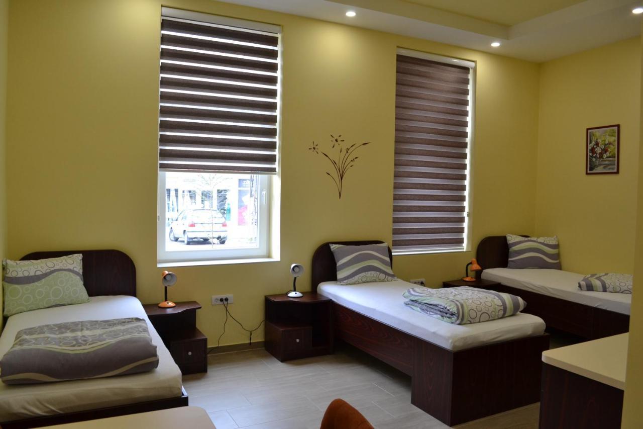 Hotel Sobe Sova Kikinda Extérieur photo