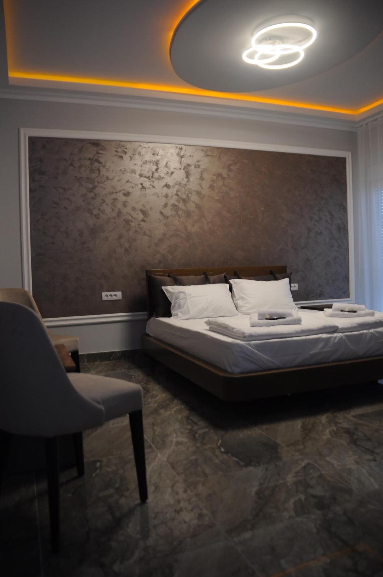 Hotel Sobe Sova Kikinda Extérieur photo